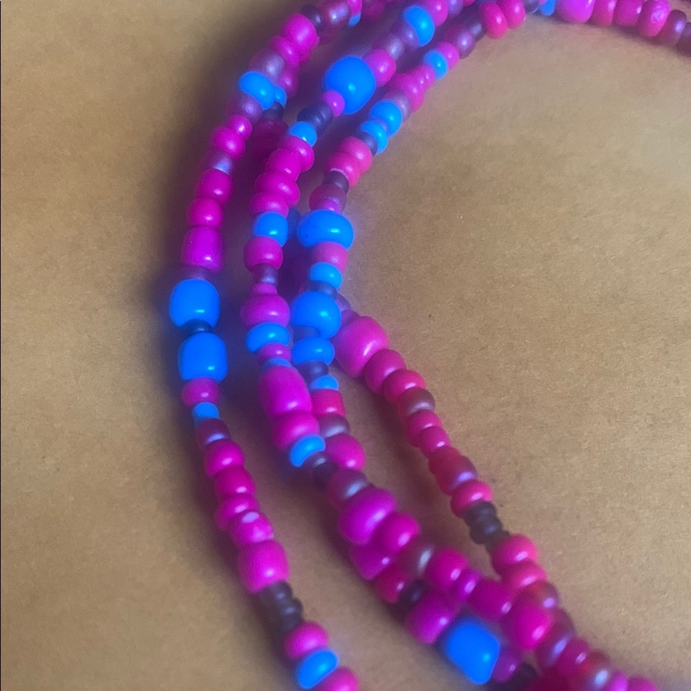 Colorful Beaded Rafiki - Picture 4 of 4